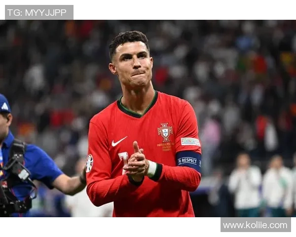 1930年足球明星的传奇故事与他们对现代足球的影响分析 1930年足球明星的传奇故事与他们对现代足球的影响分析